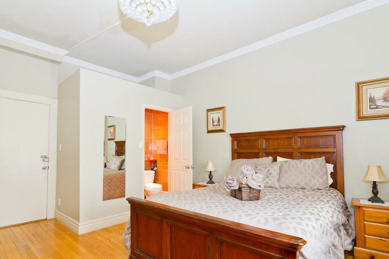 B&B Saint Louis Quebeque Alojamento de Acomodação e Pequeno-almoço